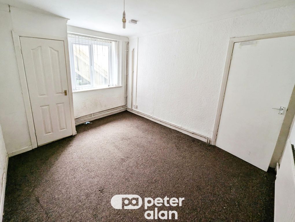 Additional image 7 of 2 bed flat to rentClytha Square, Newport NP20