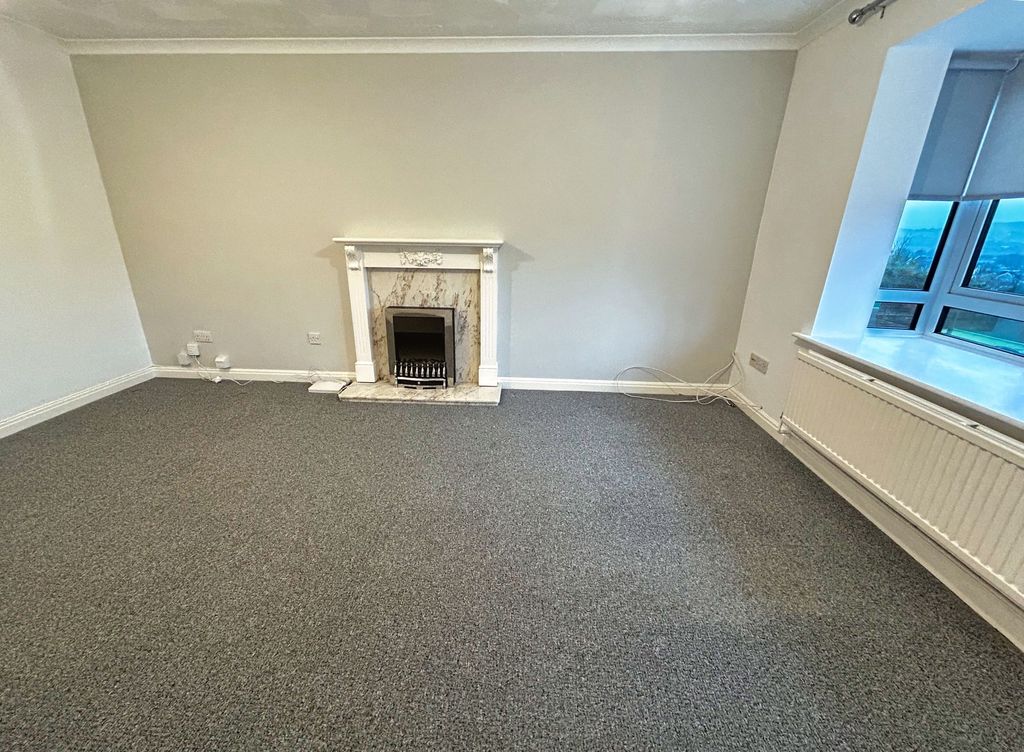 Additional image 3 of 2 bed flat to rentHighbury Court, Neath SA11