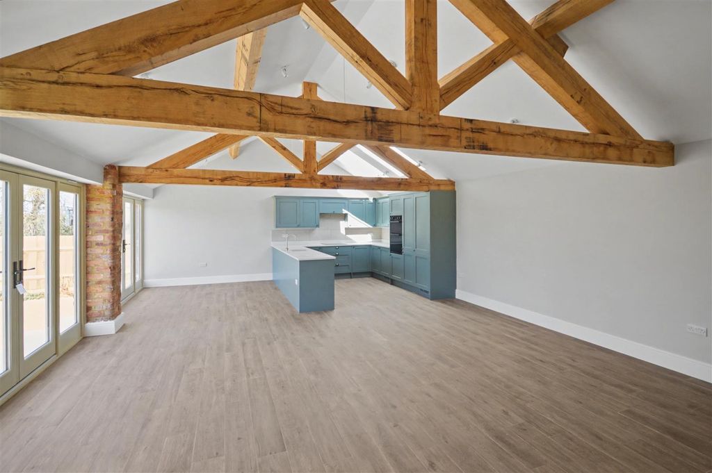 Additional image 6 of 3 bed barn conversion to rentHardwick Road, Wellingborough NN8