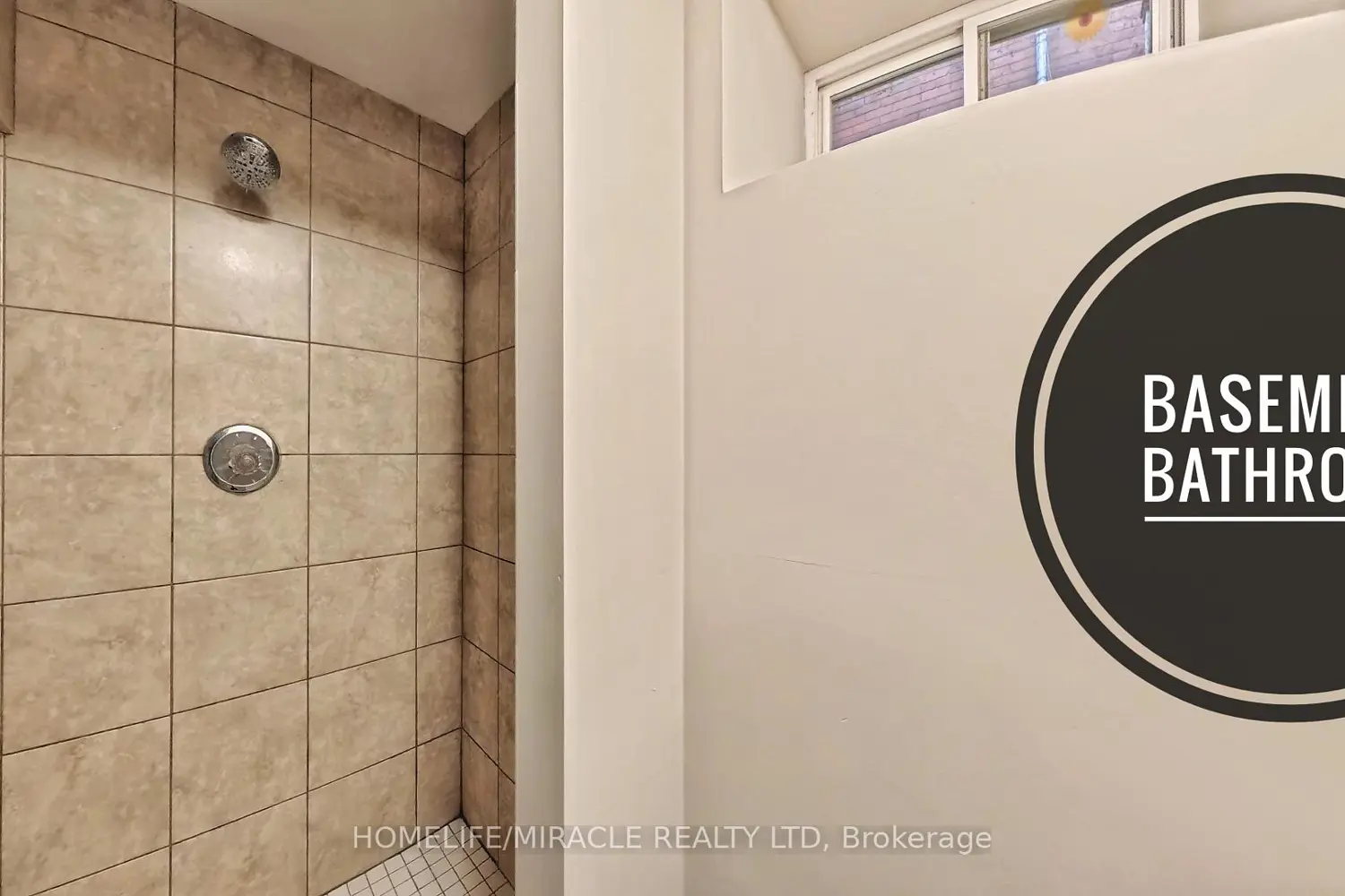 Additional image 5 of 25 Spadina Avenue