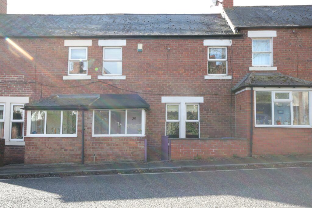 2 bed terraced house to rent35 West Road, Ponteland NE20