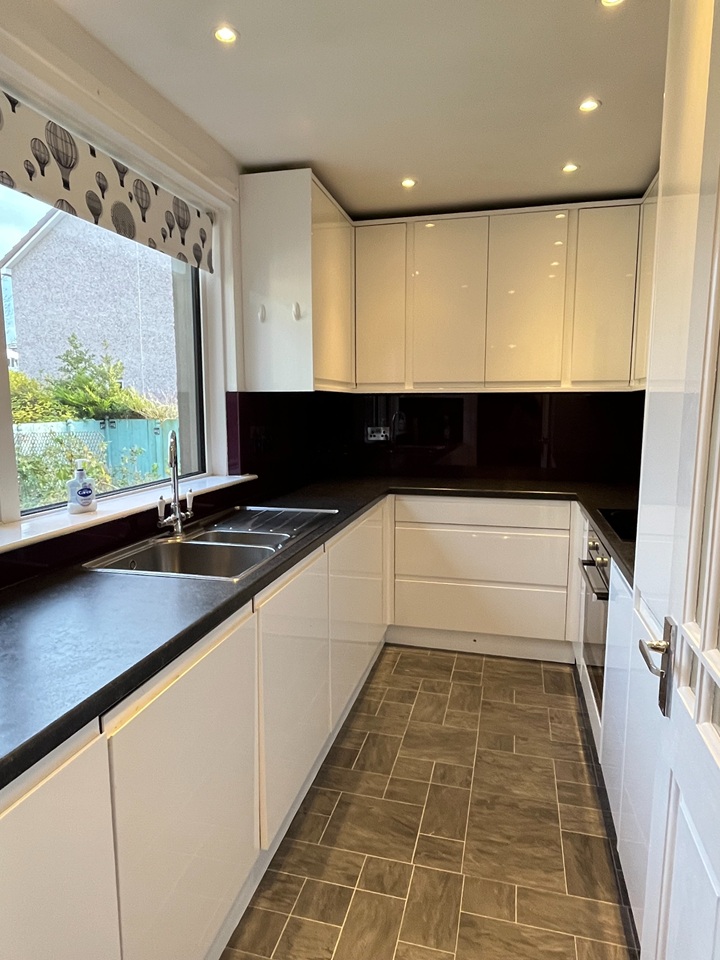 Additional image 5 of 3 Bed Flat, Buckstone, EH10, N1 7GU