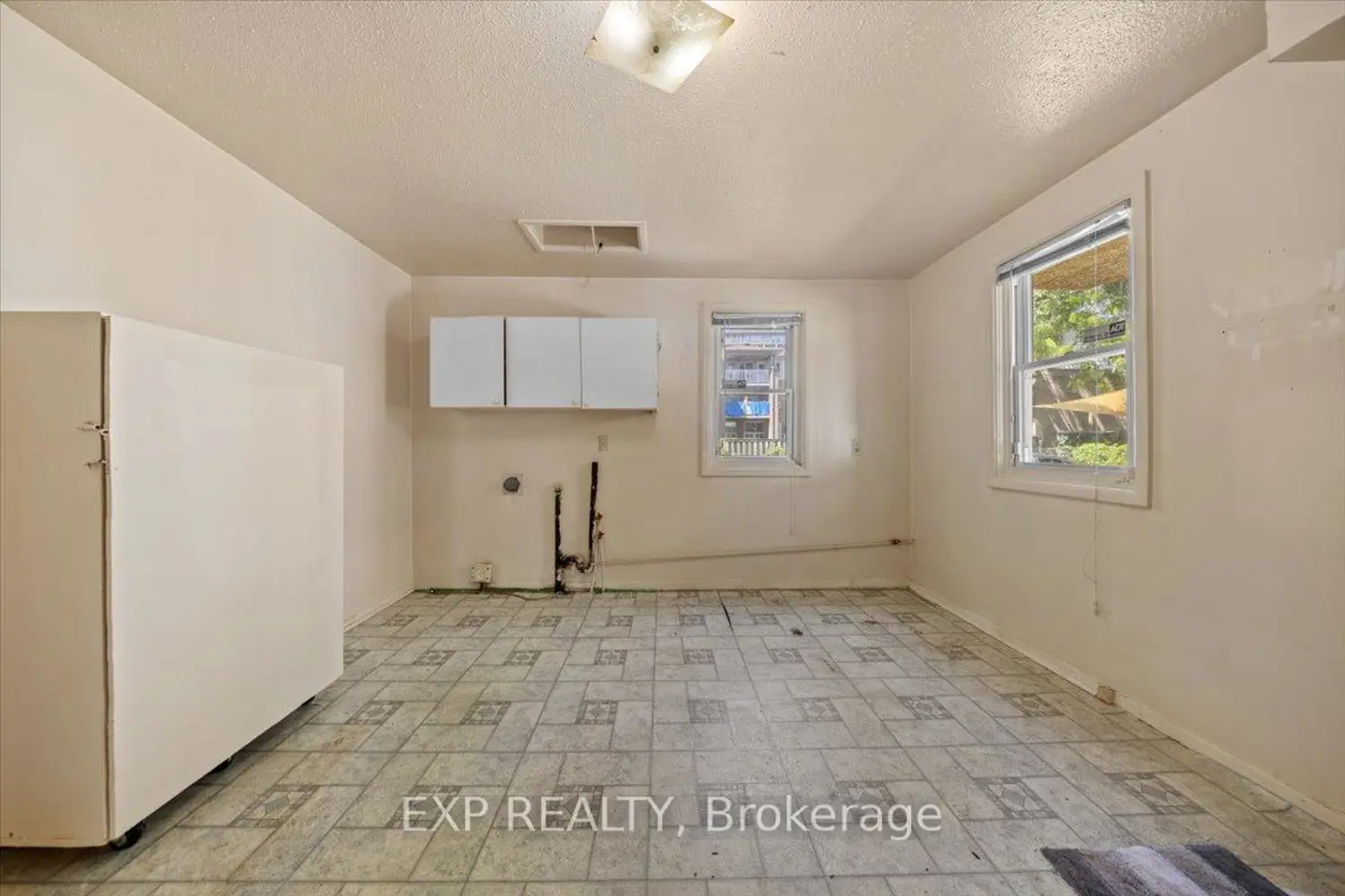 Additional image 8 of 198 Hinchey Avenue
