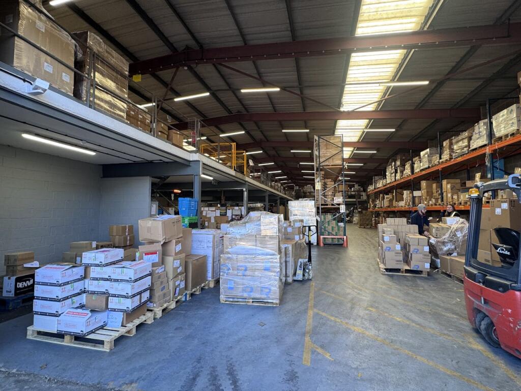 Additional image 5 of 30 Oxford Road, Pen Mill Trading Estate, Yeovil, BA21 5HR