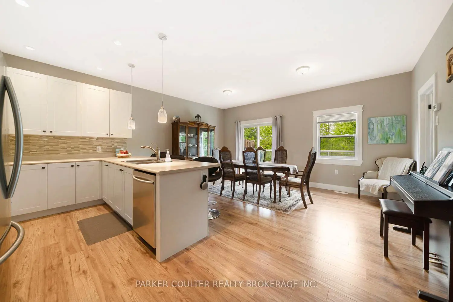 Additional image 11 of 2616 Grand Tamarack Crescent