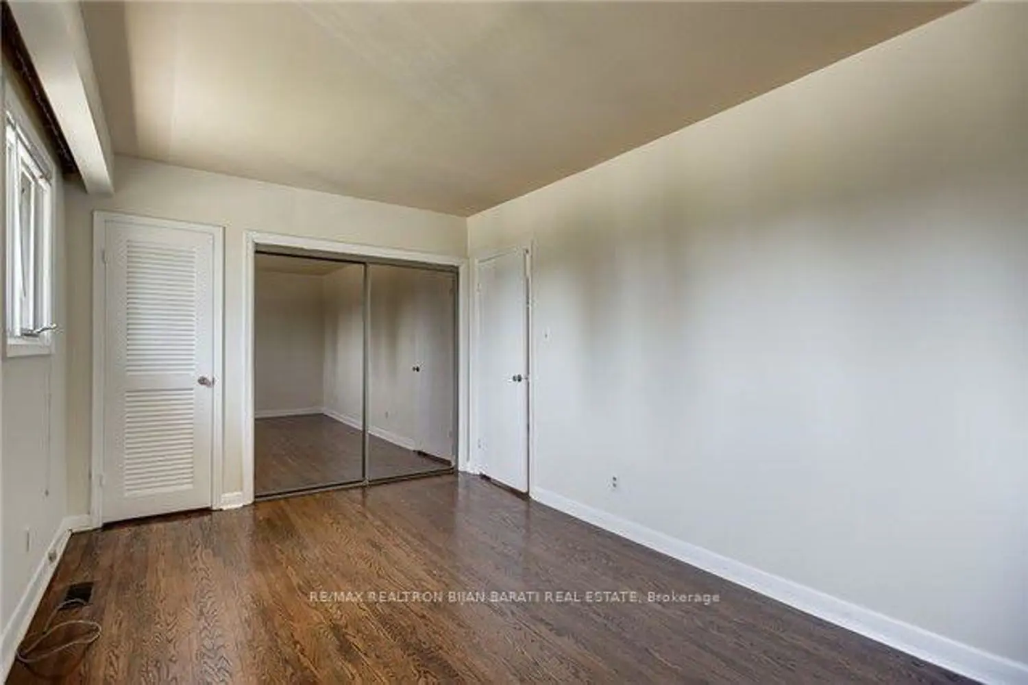 Additional image 11 of 6 Greenyards Drive