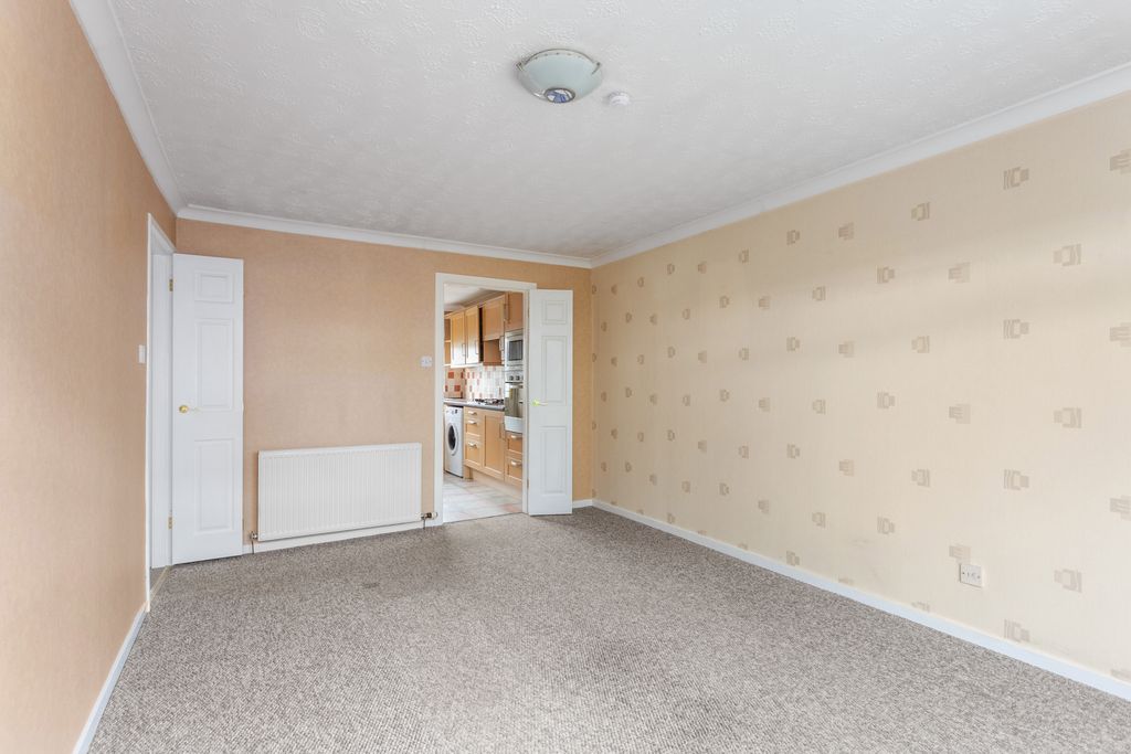Additional image 5 of 1 bed semi-detached bungalow to rentLivingstone Quadrant, Eastfield, Shotts ML7