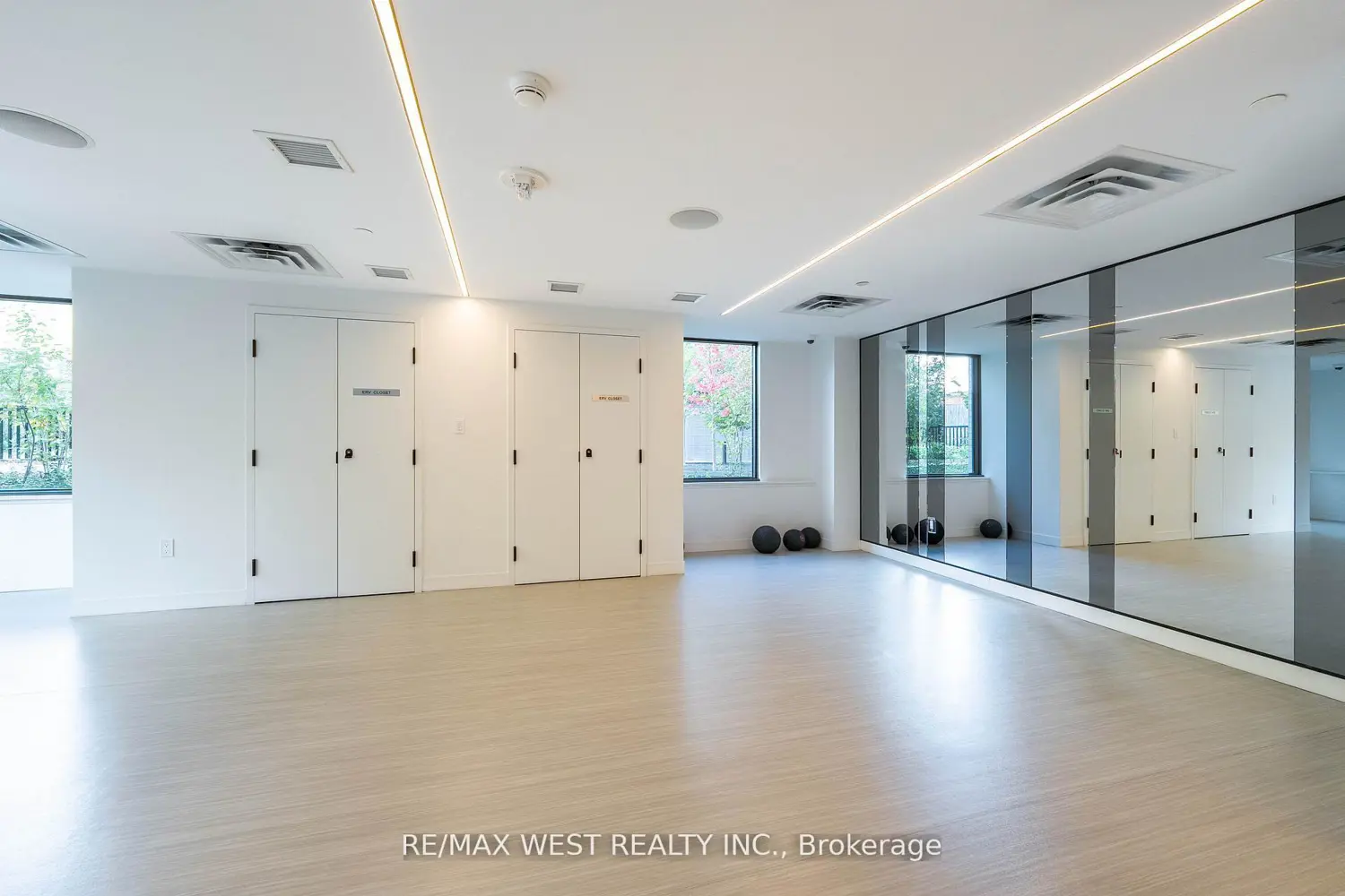 Additional image 12 of 500 Wilson Avenue 721