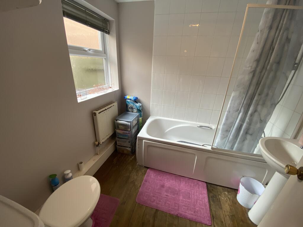 Additional image 10 of Daisy Road - 4 bed, Edgbaston, West Midlands, B16
