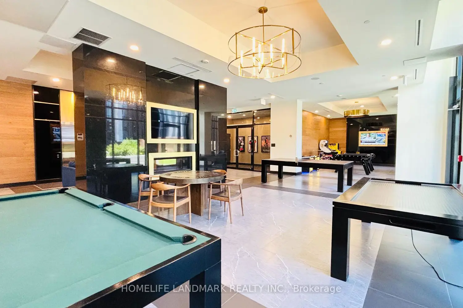 Additional image 3 of 145 Columbia Street 1536