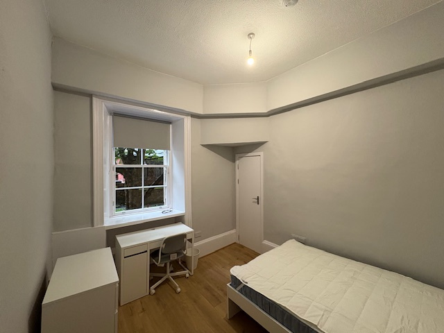Additional image 6 of 4 Bed Flat, Bank Street, G12, N1 7GU