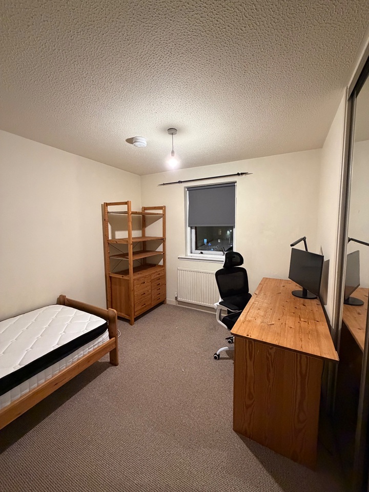 Room in a Shared Flat, Edinburgh, EH9, N1 7GU