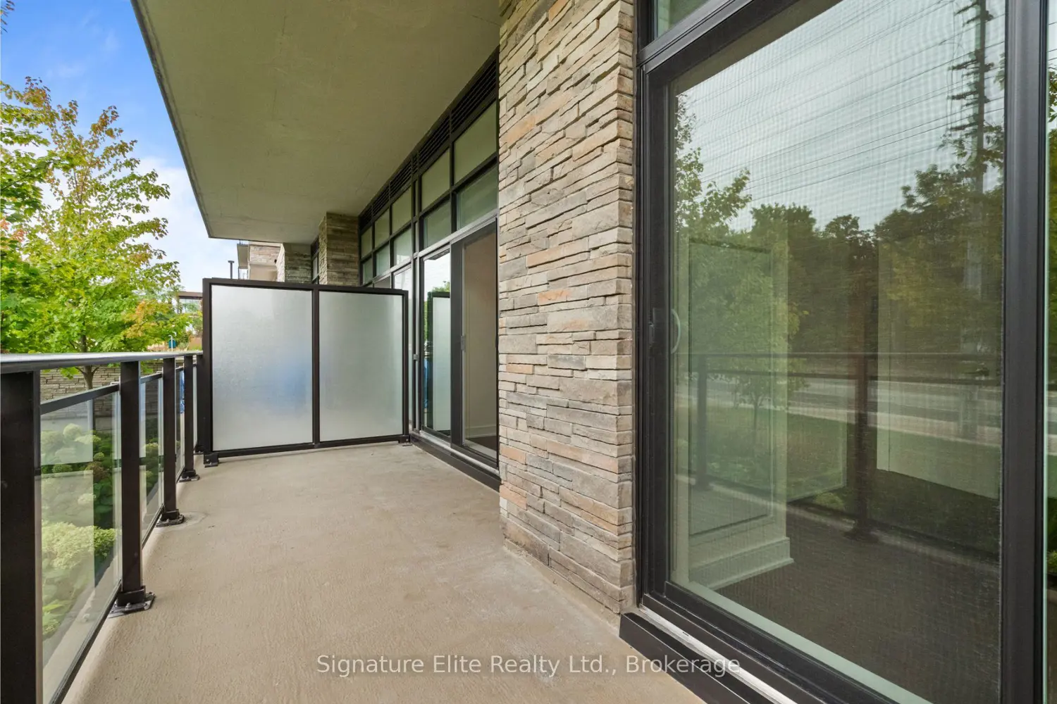 Additional image 12 of 1575 Lakeshore Road G28