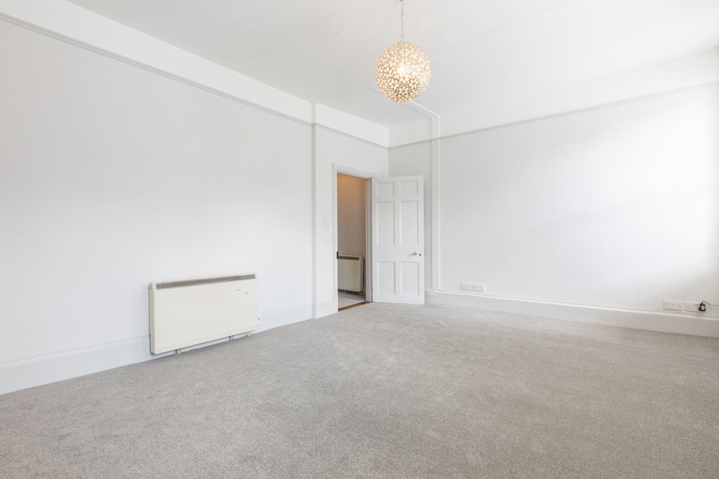Additional image 7 of 2 bed flat to rentNew Street, St. Helier, Jersey JE2