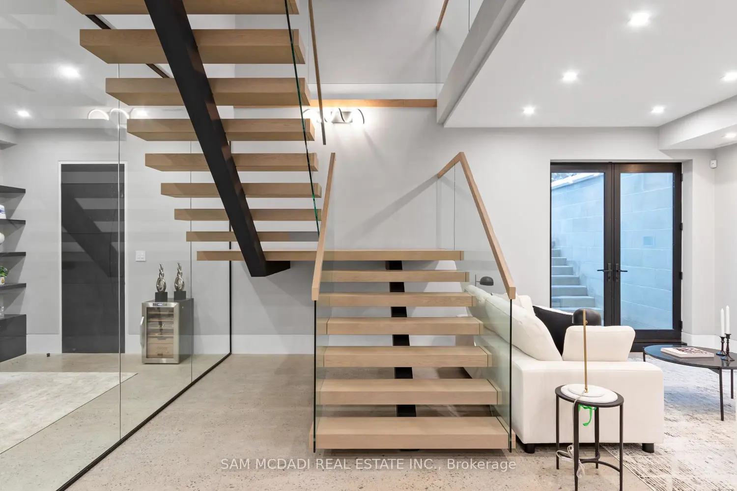 Additional image 11 of 112 Elton Park Road