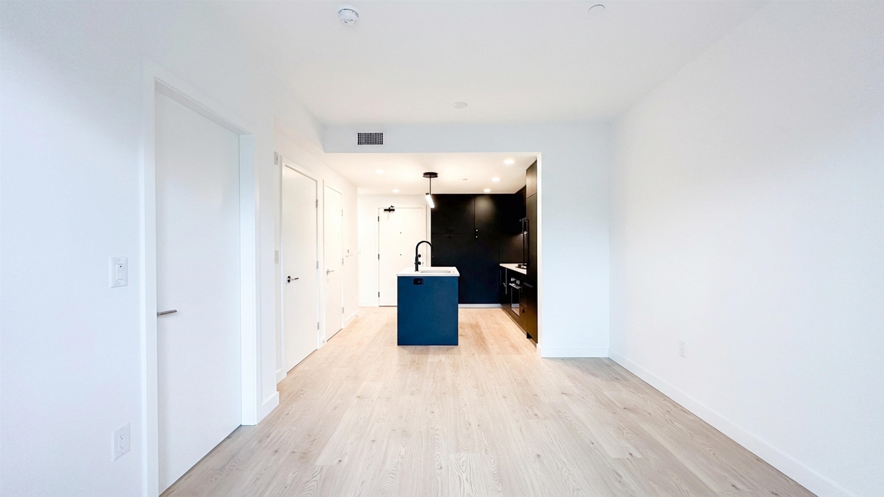 Additional image 6 of 204-1680 12th Avenue E, Vancouver, BC, V5N 2A3