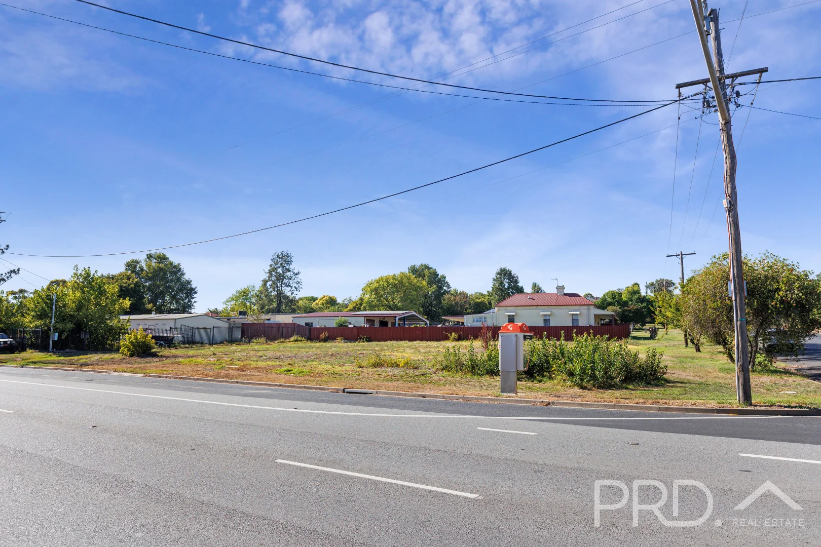 Additional image 2 of 38-40 Adelong Road, Tumut NSW 2720