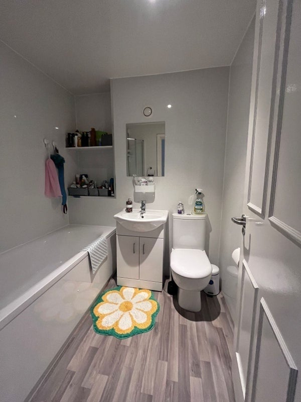 Additional image 3 of Room in a Shared Flat, Royston Road, G21, N1 7GU