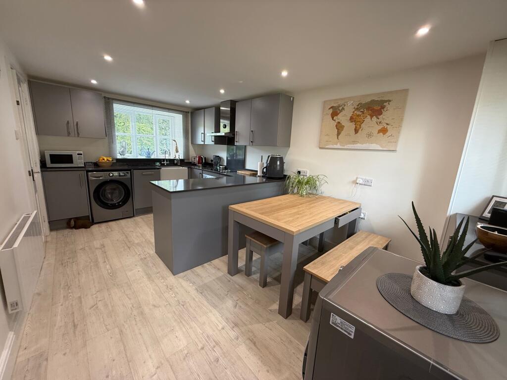 Additional image 30 of Lake Mews, Barwick Park, Yeovil, Somerset, BA22 9TB