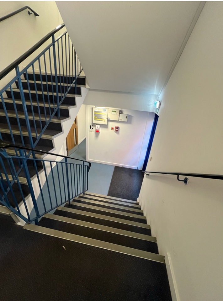 Additional image 3 of Studio Flat, Blackfriars Road, G1, N1 7GU