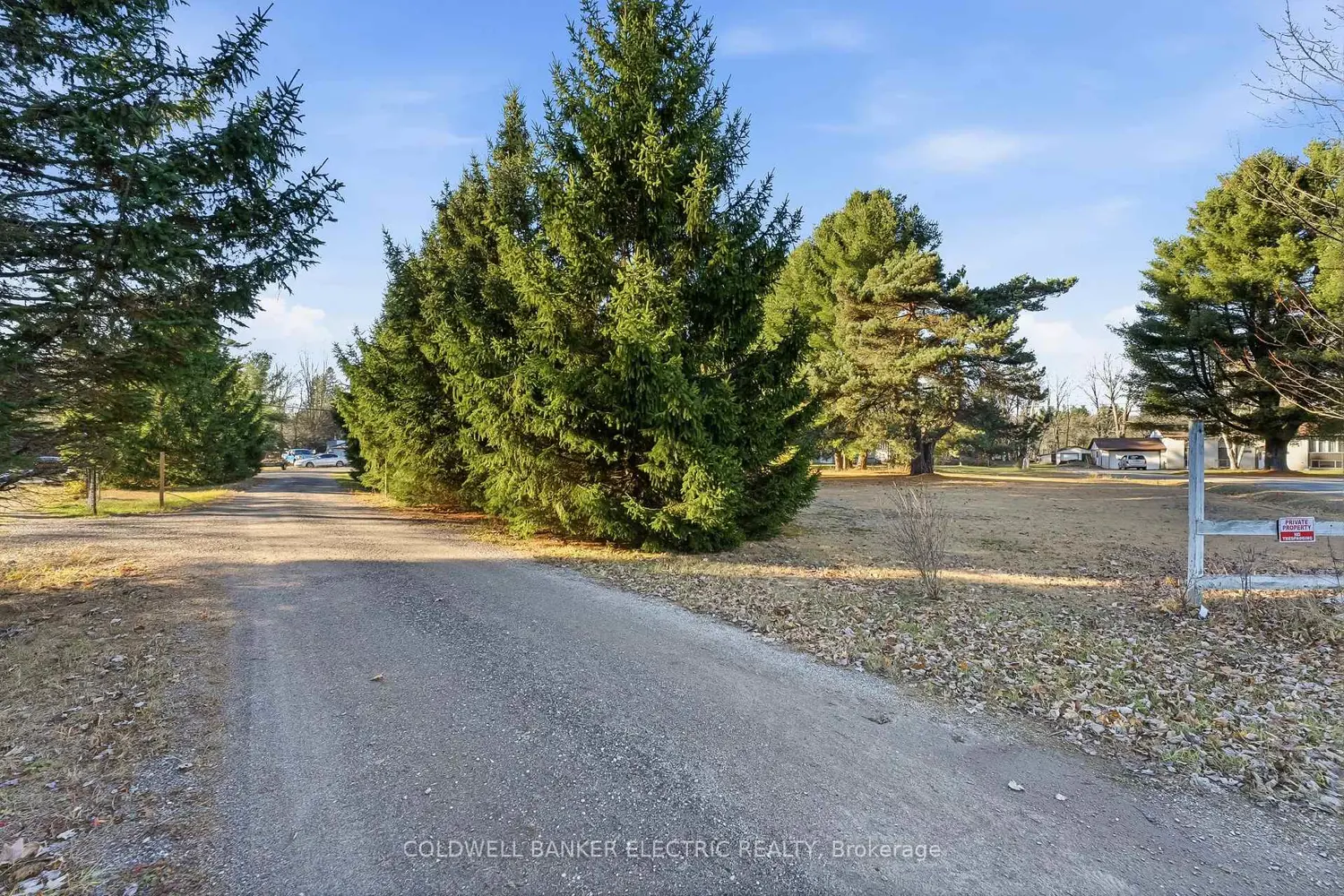 Additional image 18 of 62 Airport Road