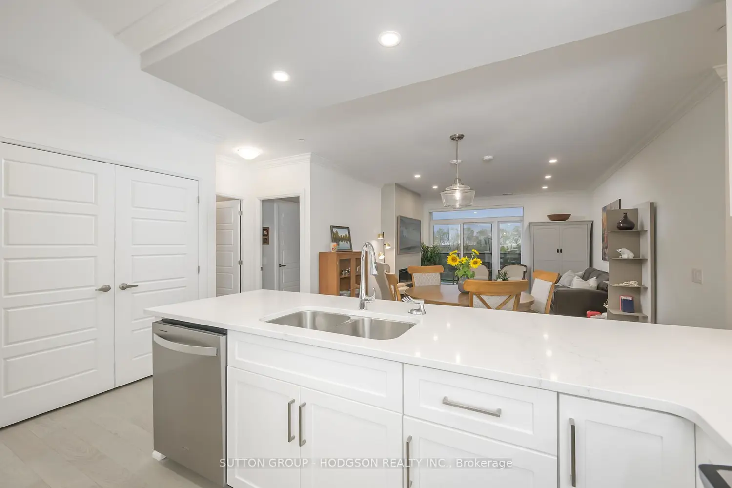 Additional image 3 of 1975 Fountain Grass Drive 309