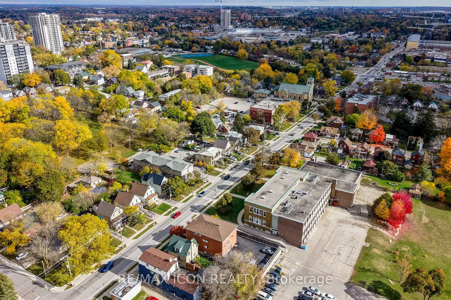 Additional image 3 of 138 Courtland Avenue