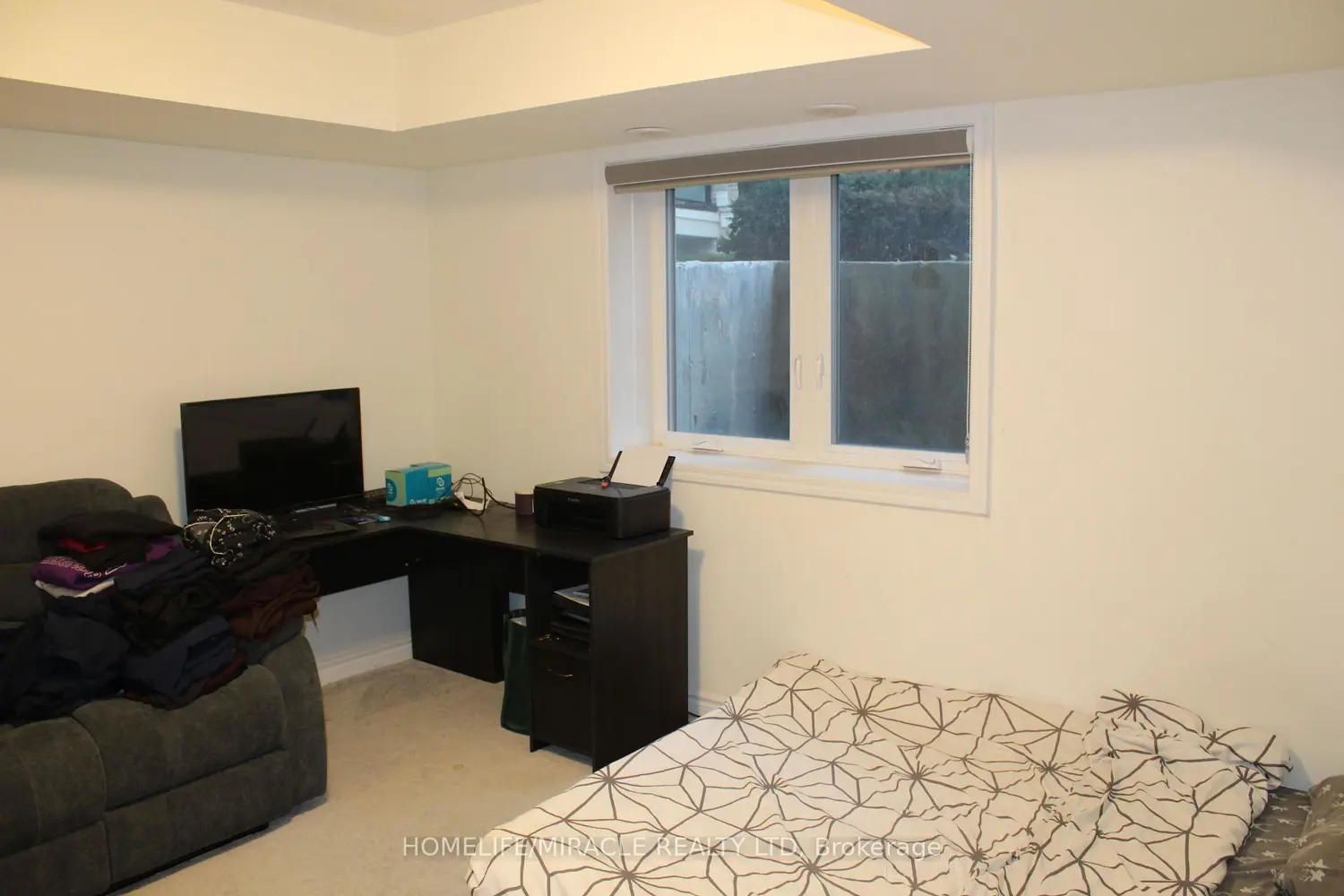 Additional image 9 of 240 Lagerfeld Drive 5