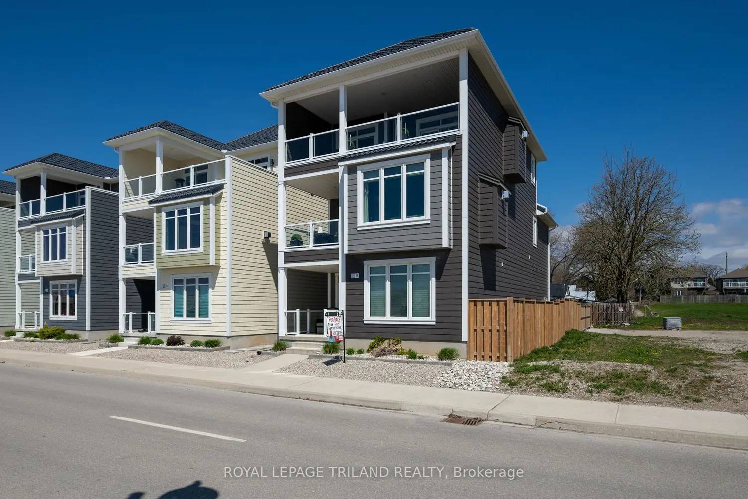 355 Edith Cavell Boulevard 15