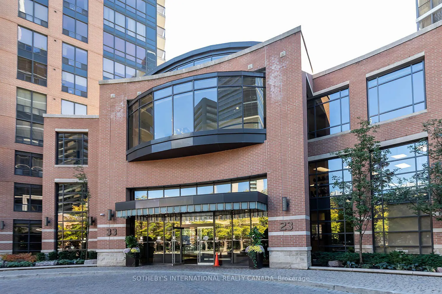 Additional image 18 of 23 Sheppard Avenue 2612