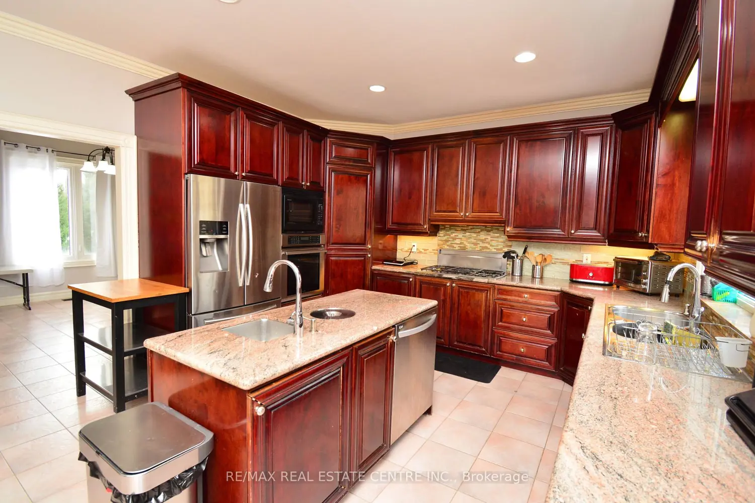 Additional image 10 of 20 Crescent Hill Drive