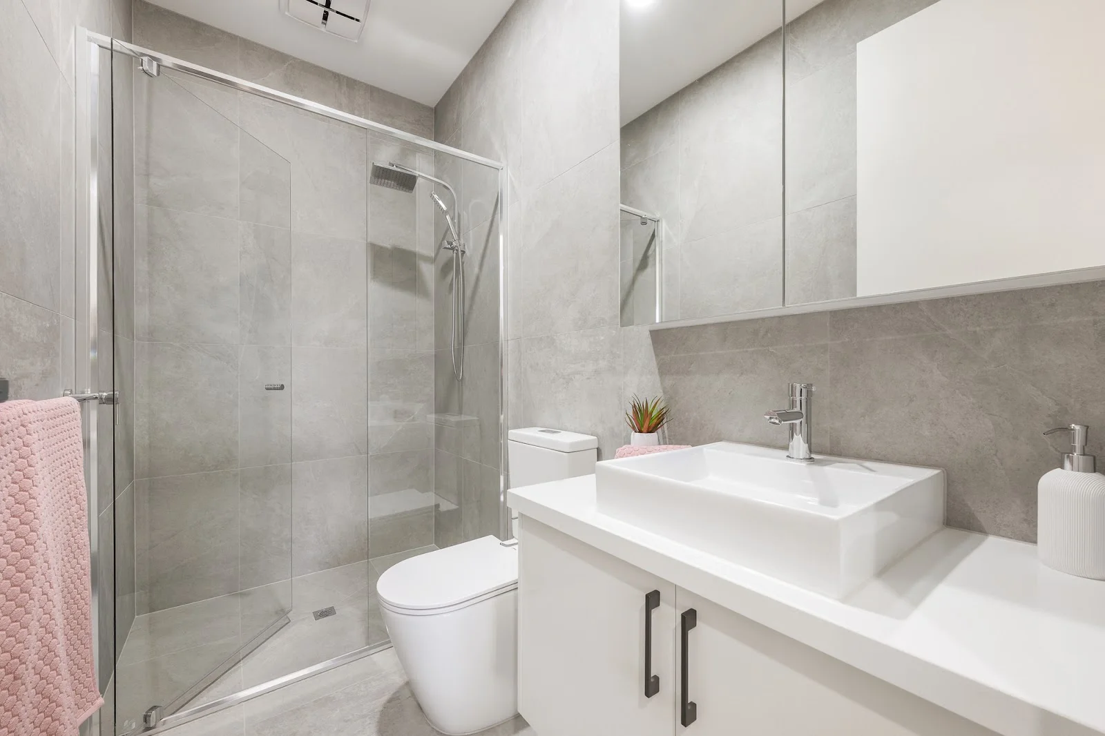 Additional image 13 of U1 & U2/18 Cullis Parade, Bayswater VIC 3153