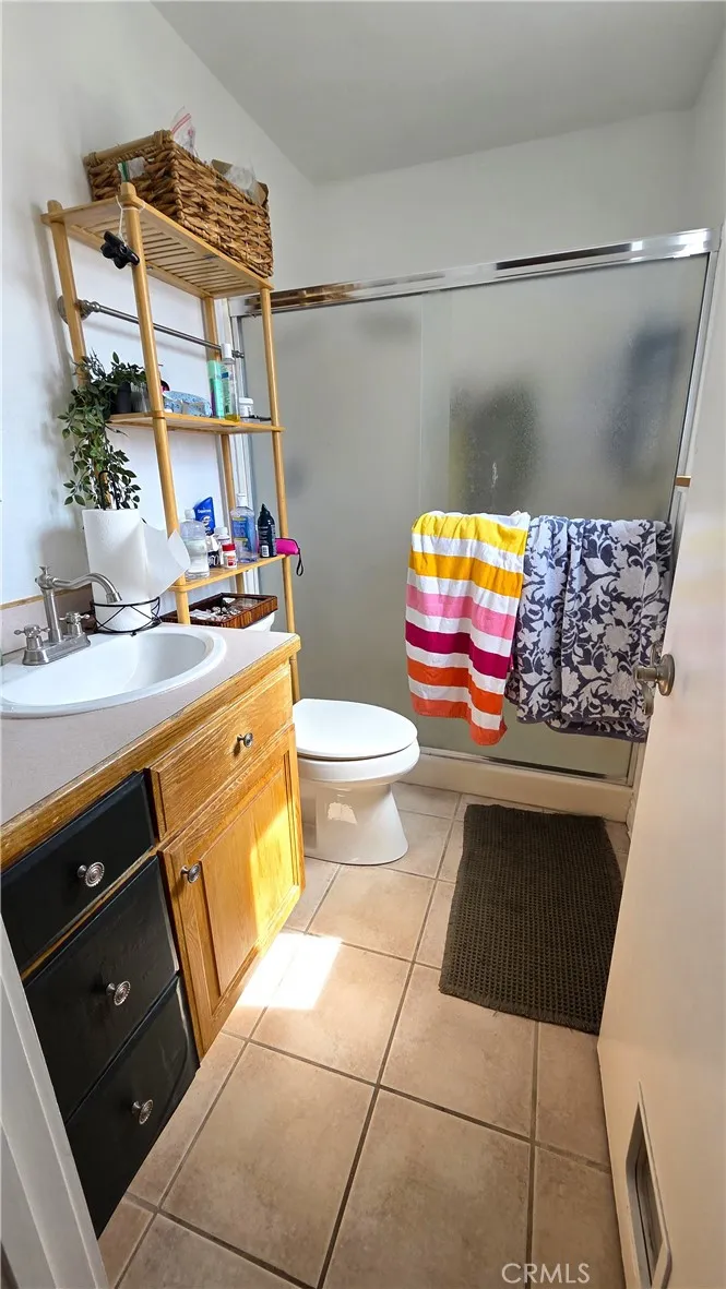 Additional image 24 of 27657 Ironstone Drive Unit 2, Canyon Country, CA 91387