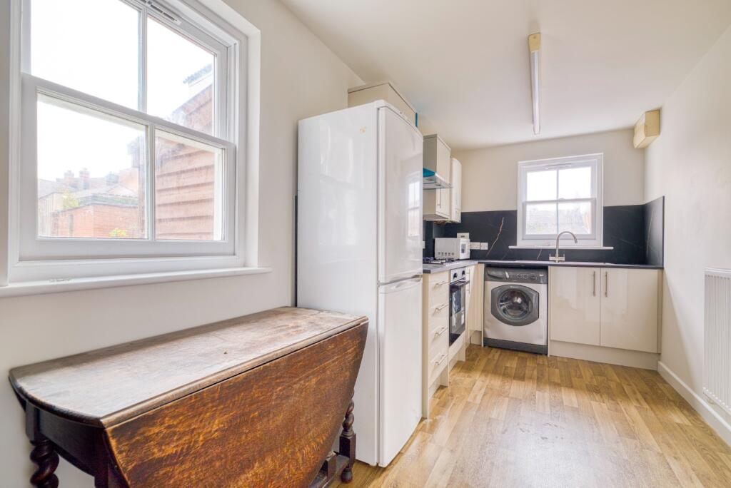 Additional image 5 of Feversham Lane, Glastonbury, Somerset, BA6