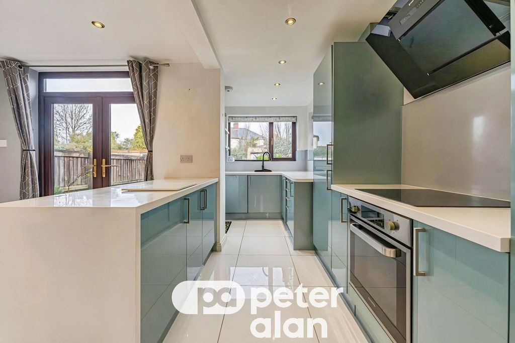 Additional image 9 of 3 bed semi-detached house to rentNash Grove, Newport NP19