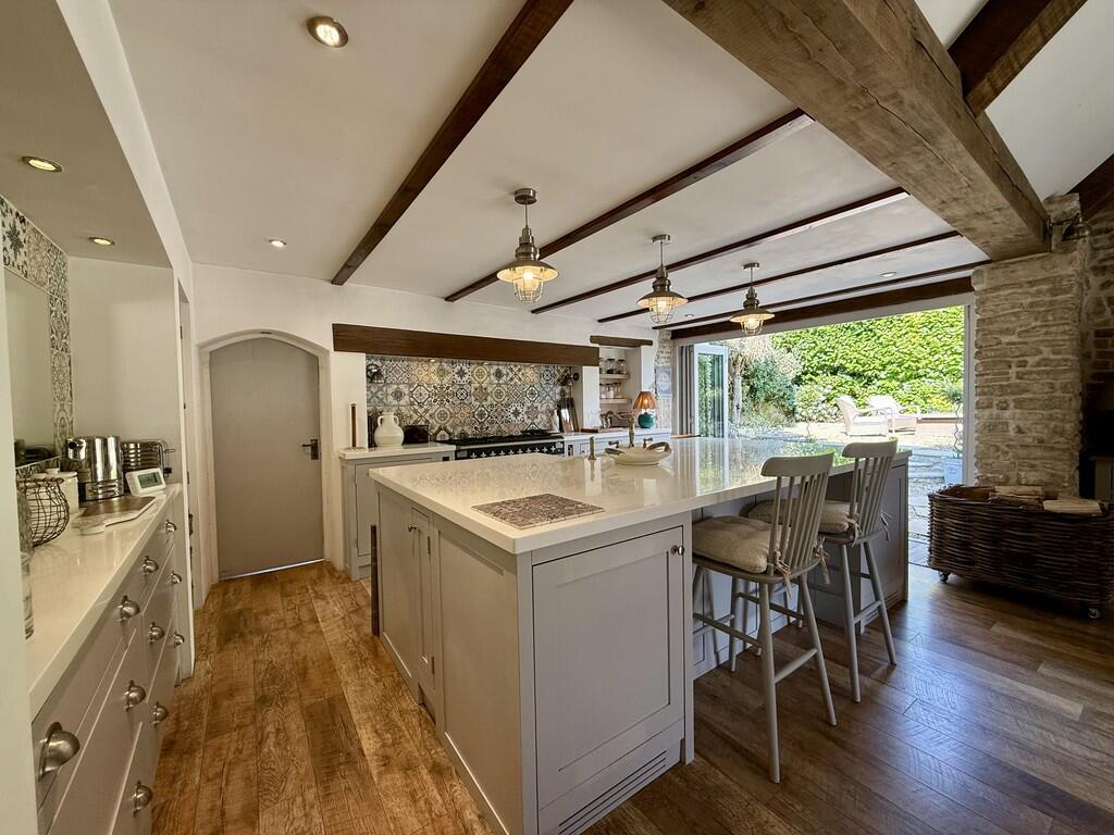 Additional image 20 of Clapton Lane Clapton