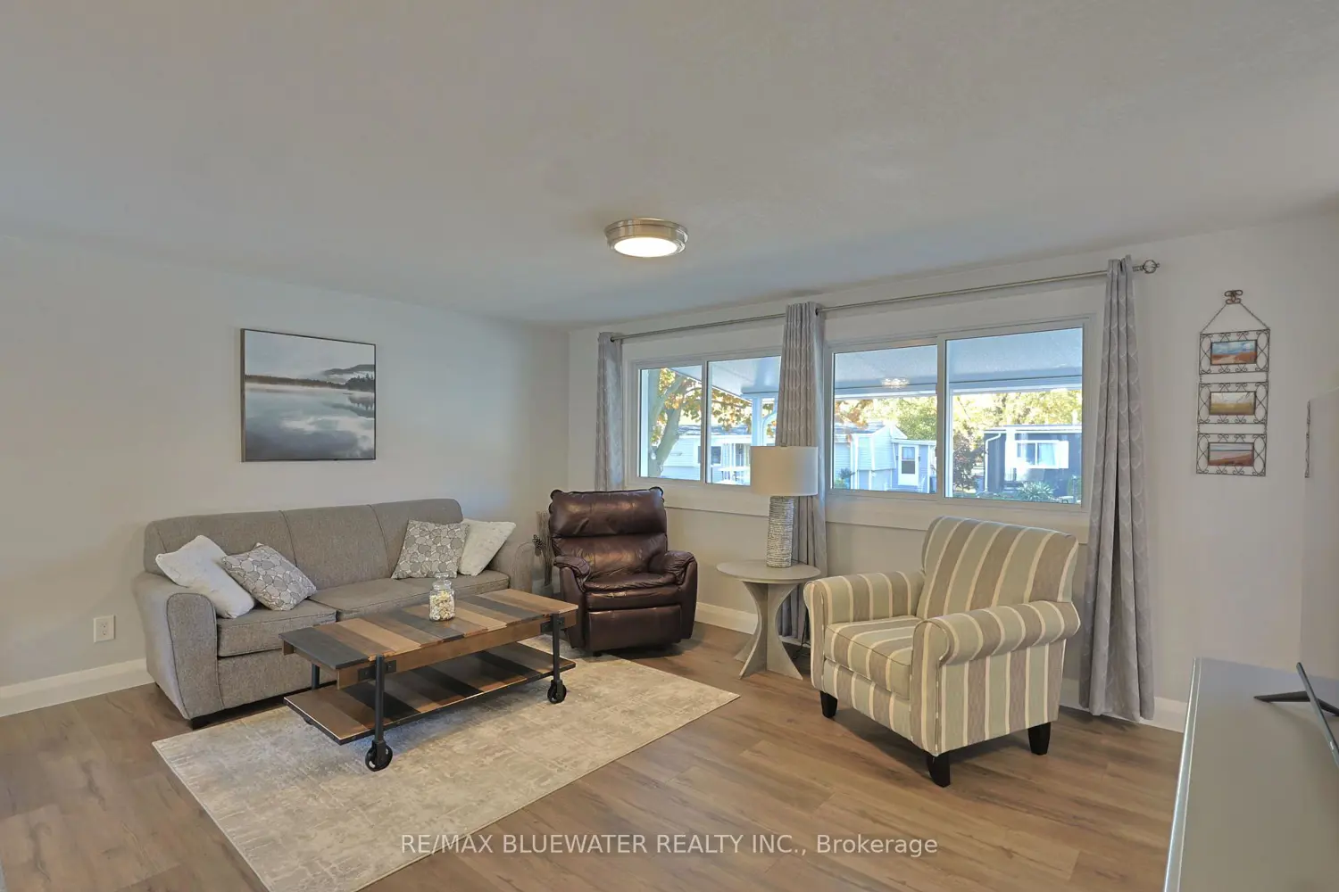 Additional image 6 of 79 Pebble Beach Parkway