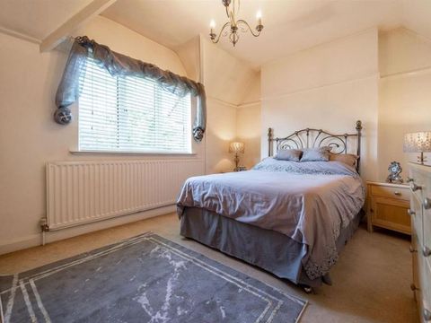 Robin Hood Lane, Birmingham B28, Room to rent