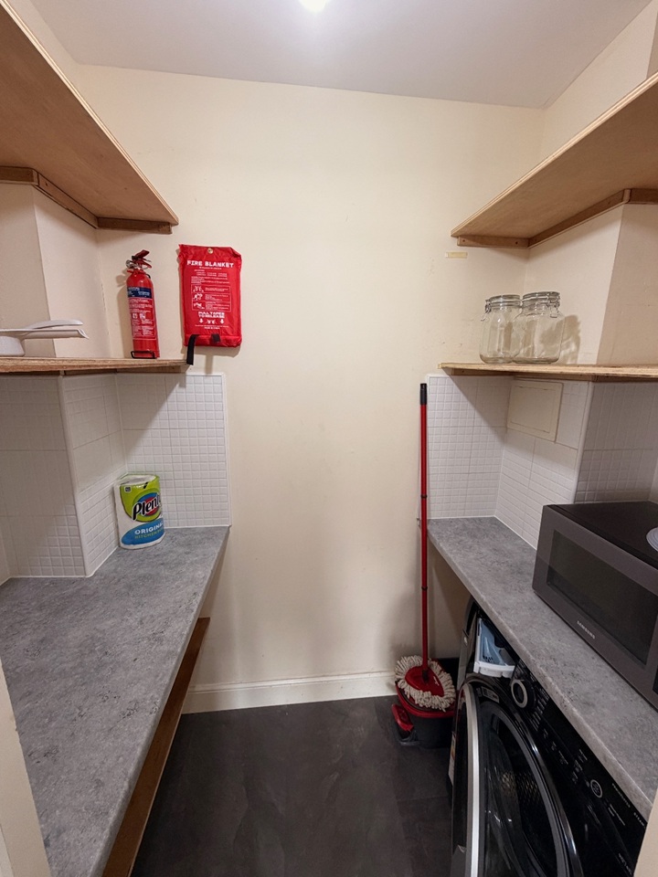 Additional image 5 of 2 Bed Flat, Lindsay Road, EH6, N1 7GU