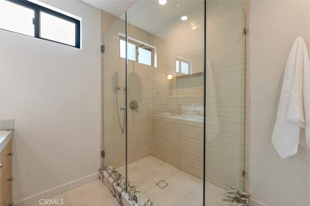 Additional image 24 of 8960 Oak Park Avenue, Northridge, CA 91325