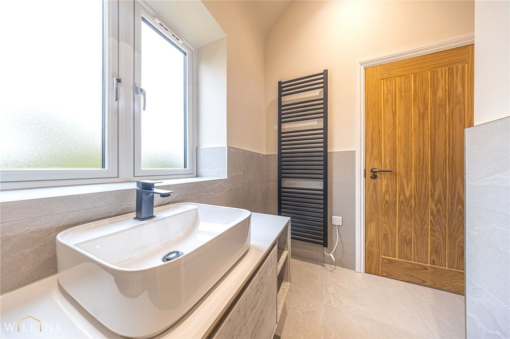 Additional image 28 of 6 bed detached house to rentPark Lane, Bonehill, Tamworth, Staffordshire B78