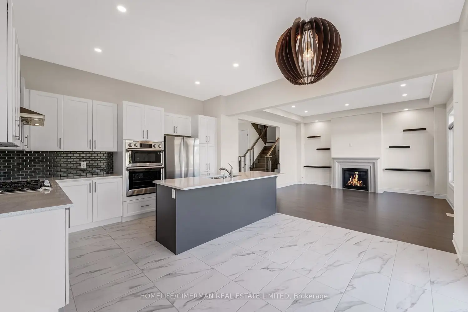 Additional image 2 of 99 Black Walnut Court