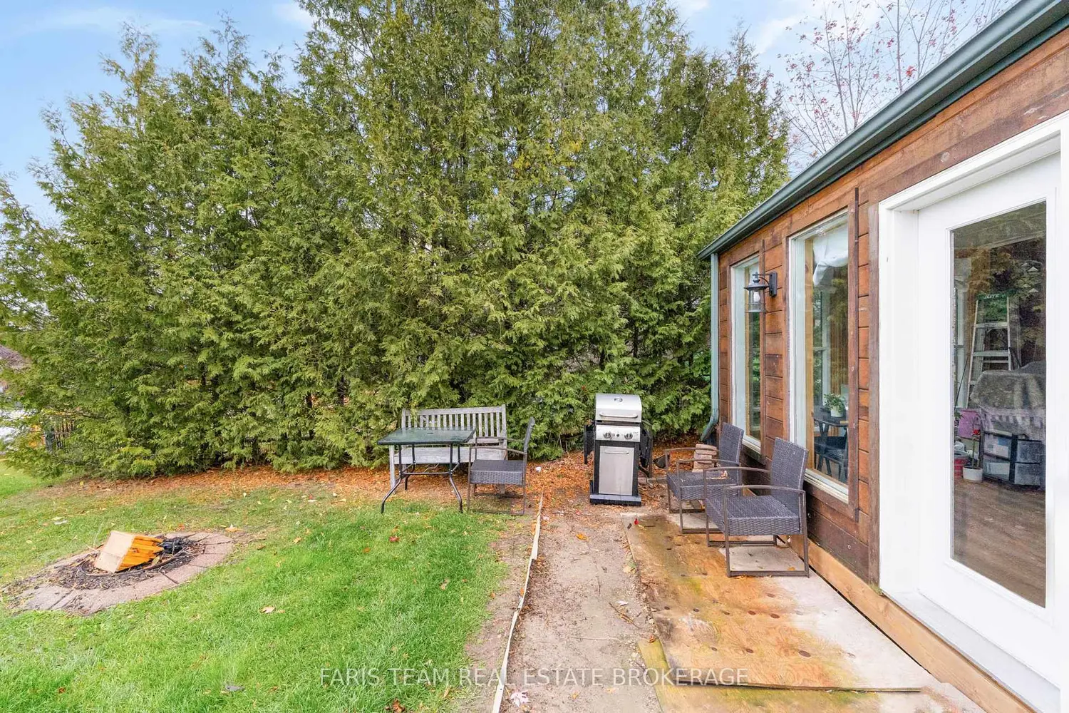 Additional image 14 of 12 Cabin Crescent