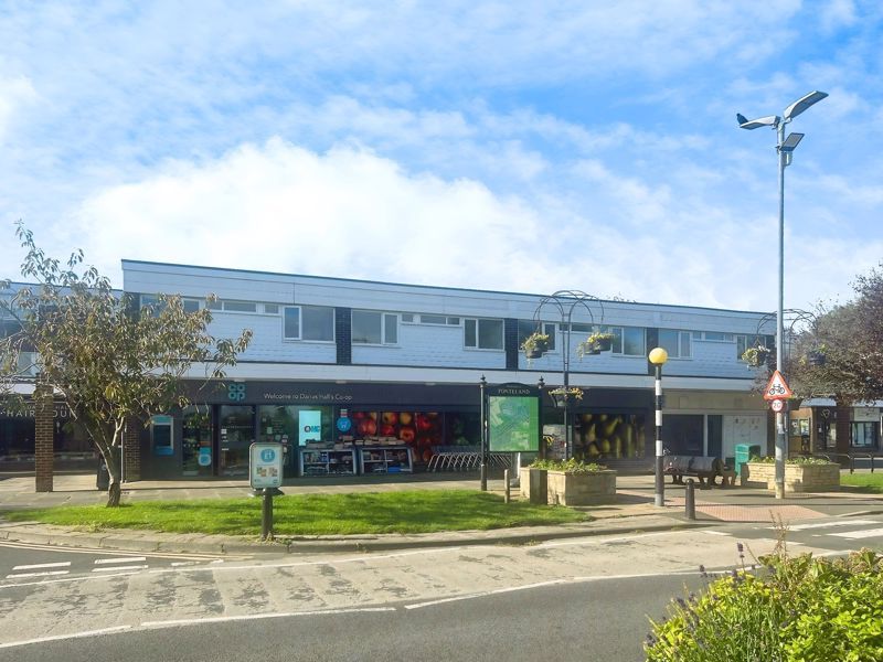 2 bed flat to rentBroadway, Darras Hall NE20