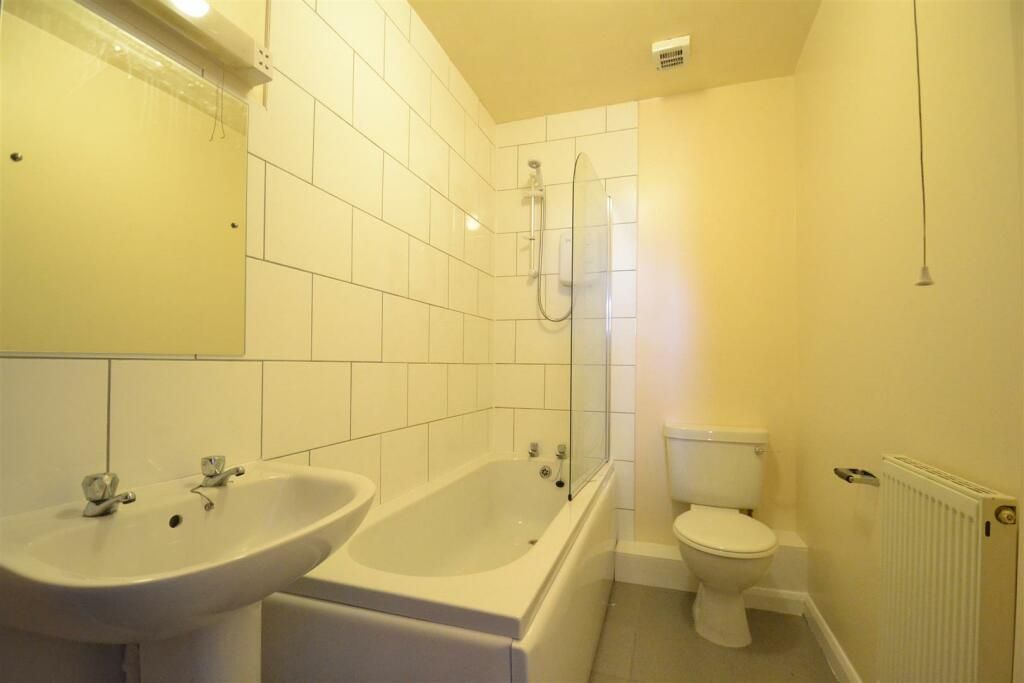 Additional image 9 of 4 bed flat to rentStephens Court, Selly Oak, Birmingham B29