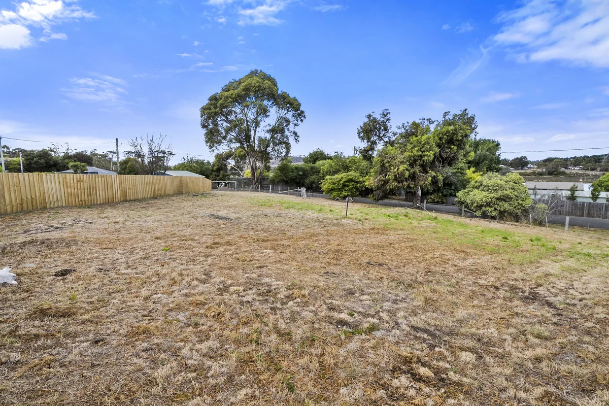 Additional image 16 of 1 & 2/48 Erle Street, Carlton River TAS 7173