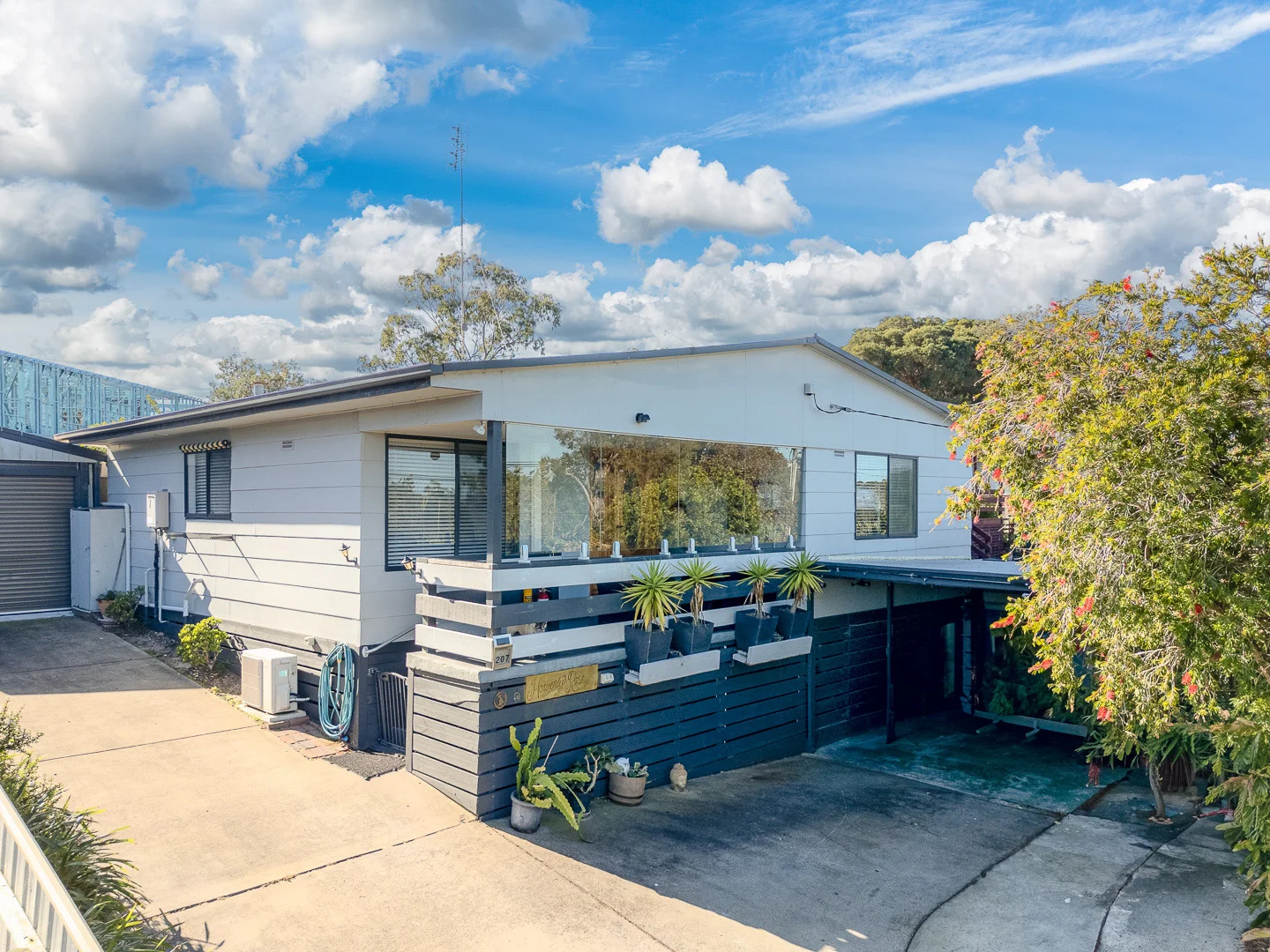 207 National Park Road, Loch Sport VIC 3851