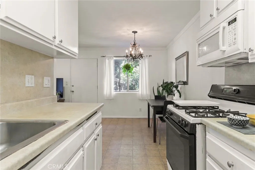 Additional image 45 of 11578 Wyoming Ave Unit 103, Los Angeles, CA 90025