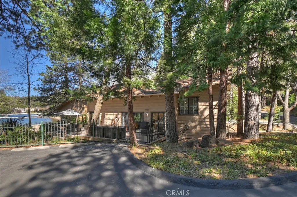 Additional image 92 of 27821 Peninsula Dr. #416, Lake Arrowhead, CA 92352