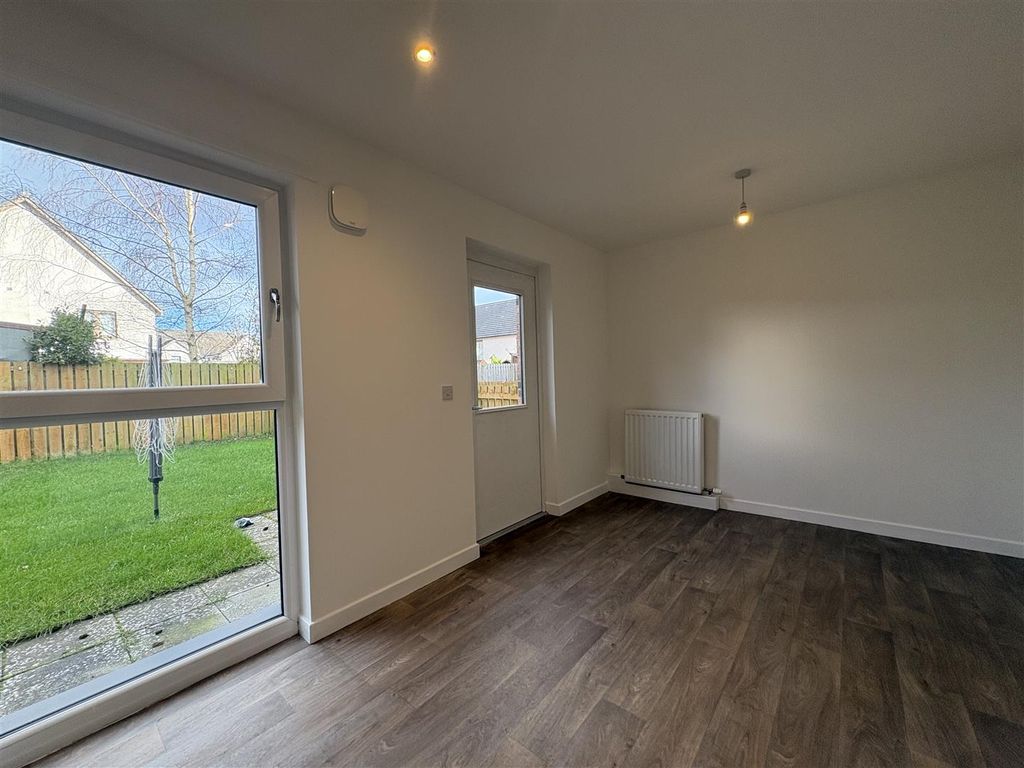 Additional image 6 of 3 bed property to rentLapwing Drive, Perth PH1